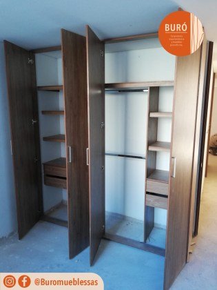 Closet puertas habatibles 12.0.jpg